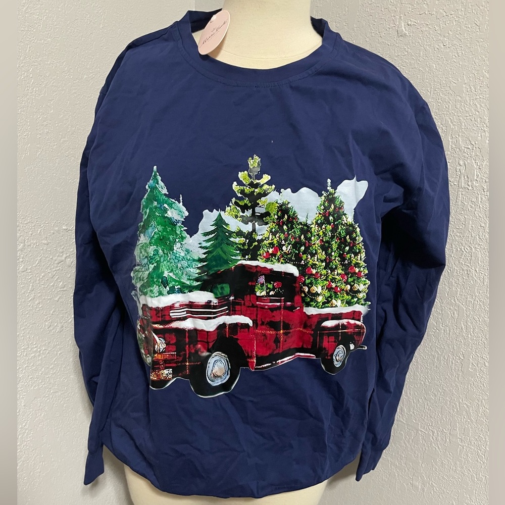 Women’s XL Christmas Shirt